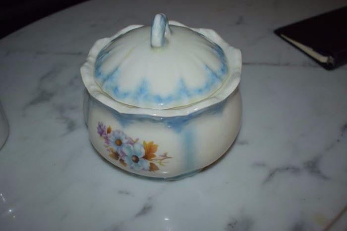 Beautiful Porcelain Bowl with Lid