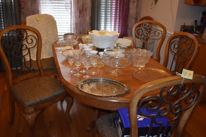 Beautiful Dining Table with Double Pedestal and Chairs with Cabriole Legs in Excellent Condition! Quality workmanship! Solid Wood! Awesome Chairs! Great Finish! Plus Vintage Milk Glass Grape and Cable Punch Bowl Set with matching Cups, Collectible Glassware and More!