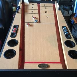 Fun miniture shuffleboard