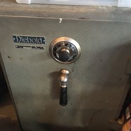 Not so new safe, and no combo... but has some industrial repurposing options