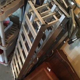 The perfect aluminum folding ramp