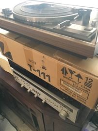 This turntable has seen little use