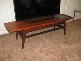 STUNNING MID CENTURY COFFEE TABLE WITH MOSAIC INLAY