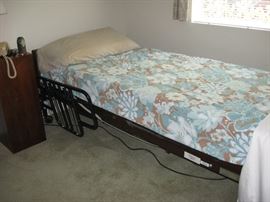 SEMI ELECTRIC HOMECARE HOSPITAL BED           MED LINE - MODEL # MDR 107002L