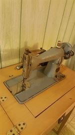 Royal Sewing Machine
