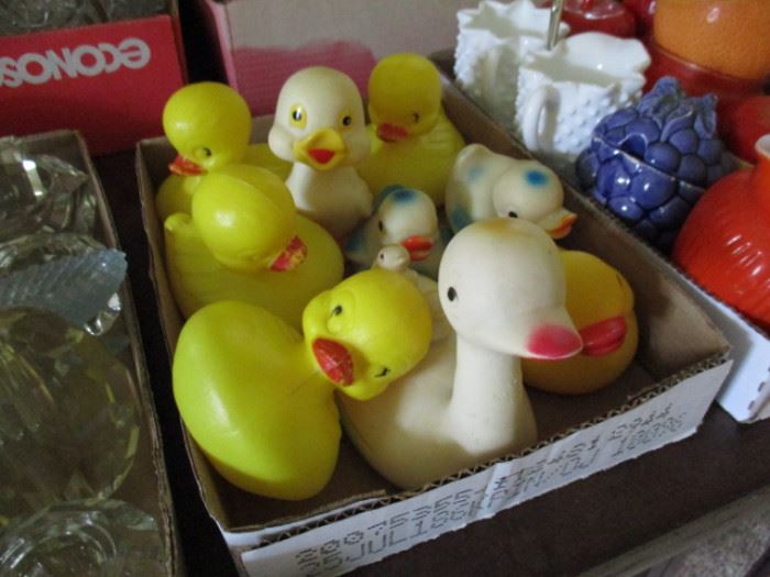 Vintage rubber ducky lot