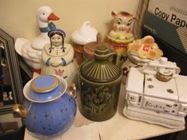 Vintage cookie jars