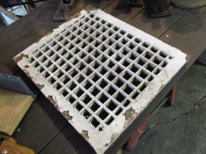 Cast iron grate cover