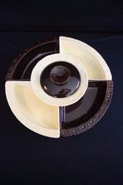Vintage 50's - 60's Lazy Susan: Yellow and brown lazy susan consists of 7 pieces: 5 serving dishes are marked "Calif USA 258" the pressed wooden lazy susan is 12" in diameter. This would be great at a party for serving chips, nuts, sauces & dips or fun to serve Chinese dinner.  The center covered bowl is 7.5" the other 4 are 4.5" x 10", the yellow dishes are "crackled" otherwise this is in very good condition - no chips or cracks.  