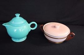California Pottery: pink speckled 2 quart covered casserole dish (7.5") with copper and wood serving stand; aqua 1.5 quart teapot marked Fiesta U.S.A. This lot is in very good condition and shows little wear, if any - no chips or cracks