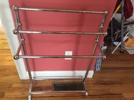 Very nice stainless steel towel rack