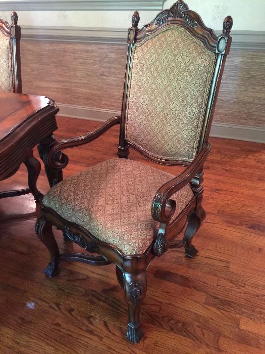 Ornate Distressed Mahogany Dining Chairs by Harden Furniture (6 Sidechairs, 2 Armchairs)