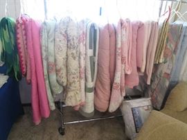 Quilts, Afghans, Blankets