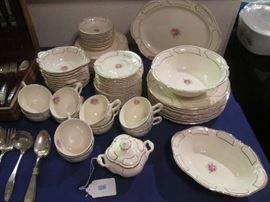 China Set, "Taylor Smith, USA", 68 pieces