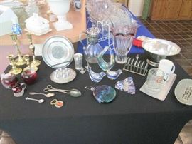 Be on the lookout for treasures around every corner! 2-Murano Birds are waiting for a new home!