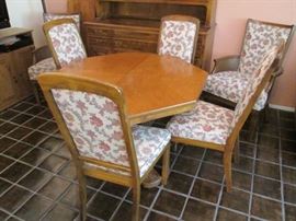 Fruitwood table with 6 chairs, 2 leaves