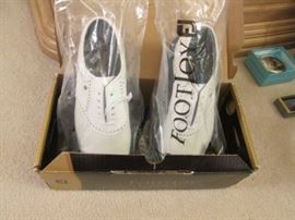 Footjoy golf shoes