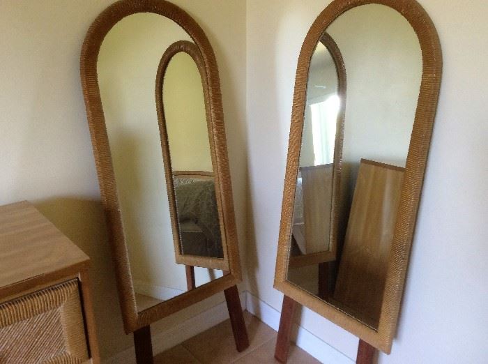 Mirrors for dresser