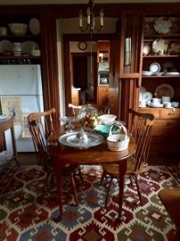 Sublime Dhurrie rug and another view of the appealing maple breakfast room.