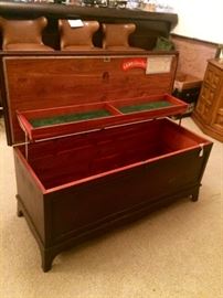 Gorgeous Lane Cedar Chest