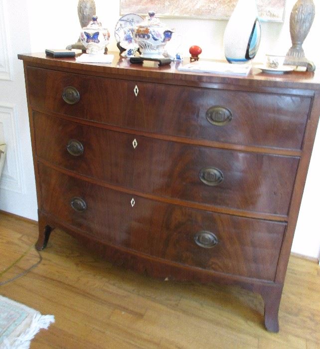 3 drawer chest antique