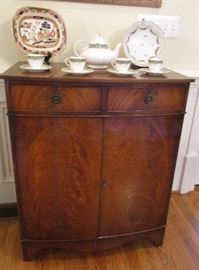 foyer chest