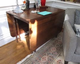 fabulous drop leaf table