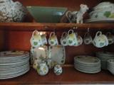 the breakfast room china-beautiful pieces