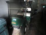 great looking vintage golf cart