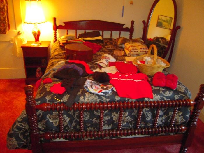 DAVIS CABINET Queen  aged walnut  5 pc suite