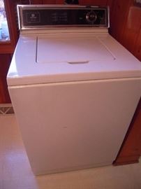 MAYTAG WASHER