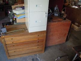 3 drw. chest{great for painting},primitive wood storage box