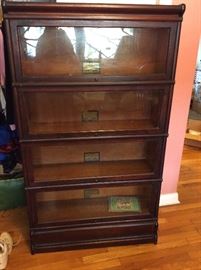 Wernicke 4 shelves bookcases