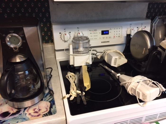 kitchen mini appliances