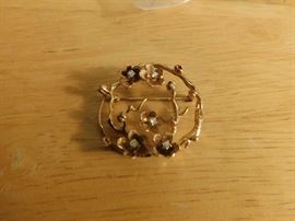 14K Gold Brooch
