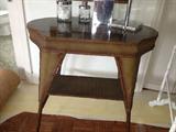 Wicker side-table/vanity