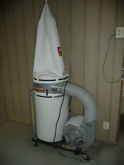 CRAFTSMAN DUST COLLECTOR WITH ALL TUBING