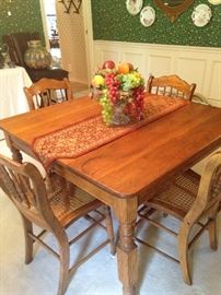 Antique dining table & 4 chairs