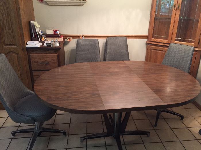4 - 68 Chromcraft chairs and table (chairs have been reupholstered)