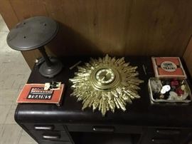 Lionel trains, MCM lamp & Sunburst wall clock