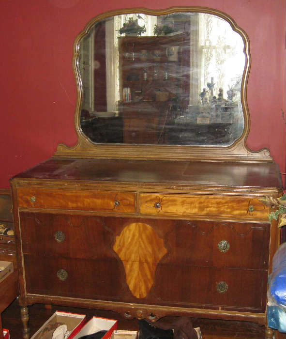 1930's dresser