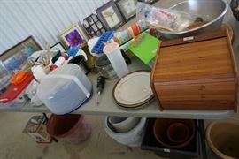 Wooden recipe box, misc kitchen ware