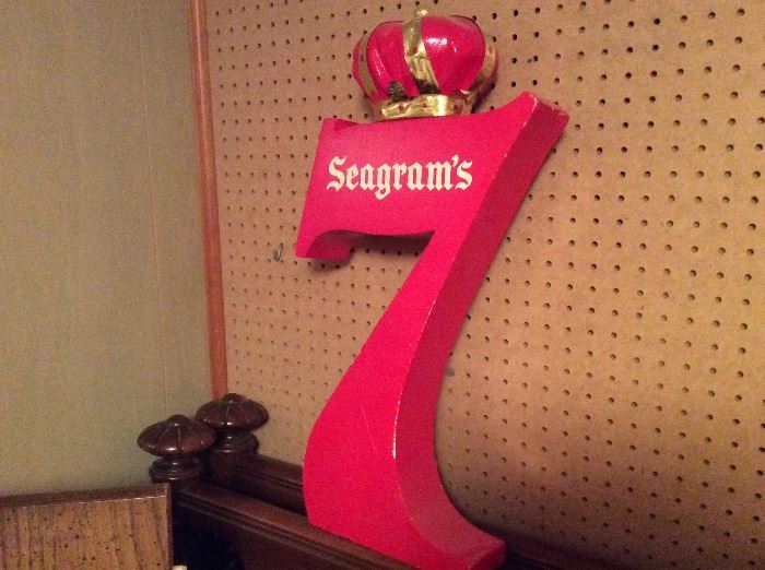 Seagrams 7 Sign