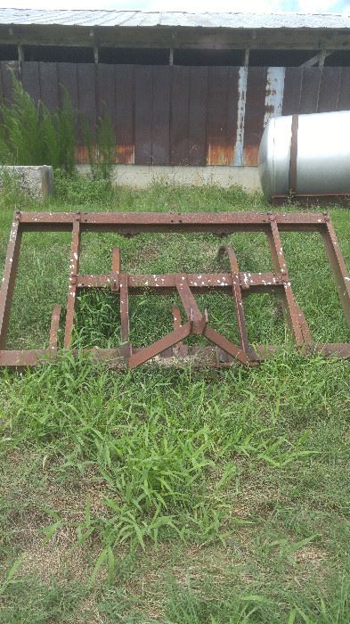 #15 - 3pt hitch Mounted Field Cultivator 