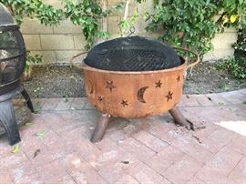 Outdoor firepit. SOJOE brand