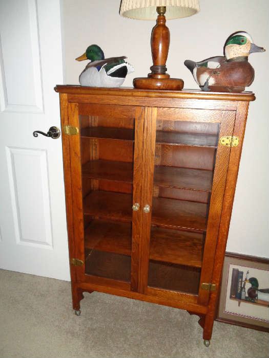 vintage oak curio/bookcase