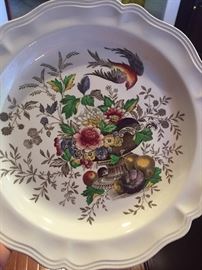 ROYAL DOULTON HAMPSHIRE MADE IN ENGLAND FLOWER BIRD SET