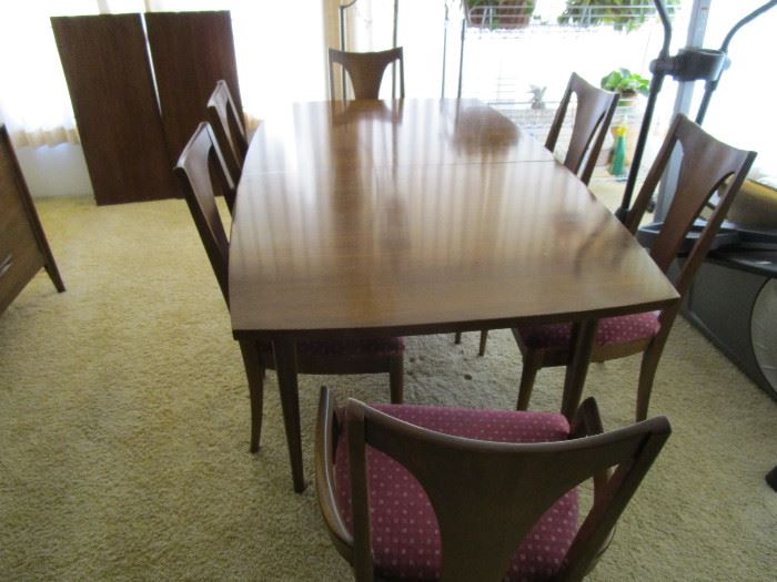 Matching Dining Room Table and Chairs