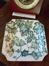 ivy decorative plate