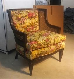 Wood frame uphol arm chair